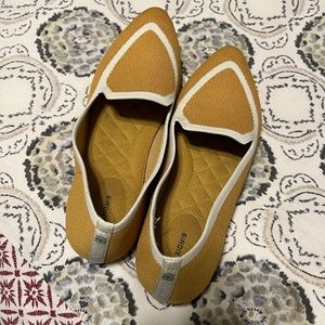 Birdies washable flats like new